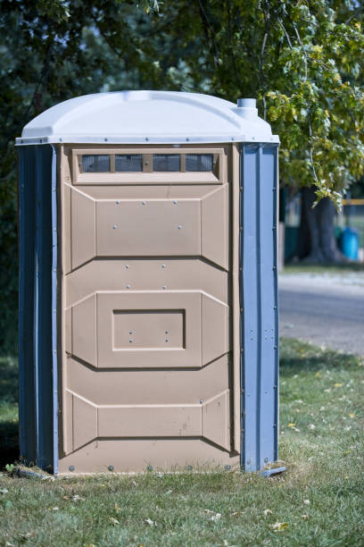 Best Portable toilet rental cost  in Burnham, PA